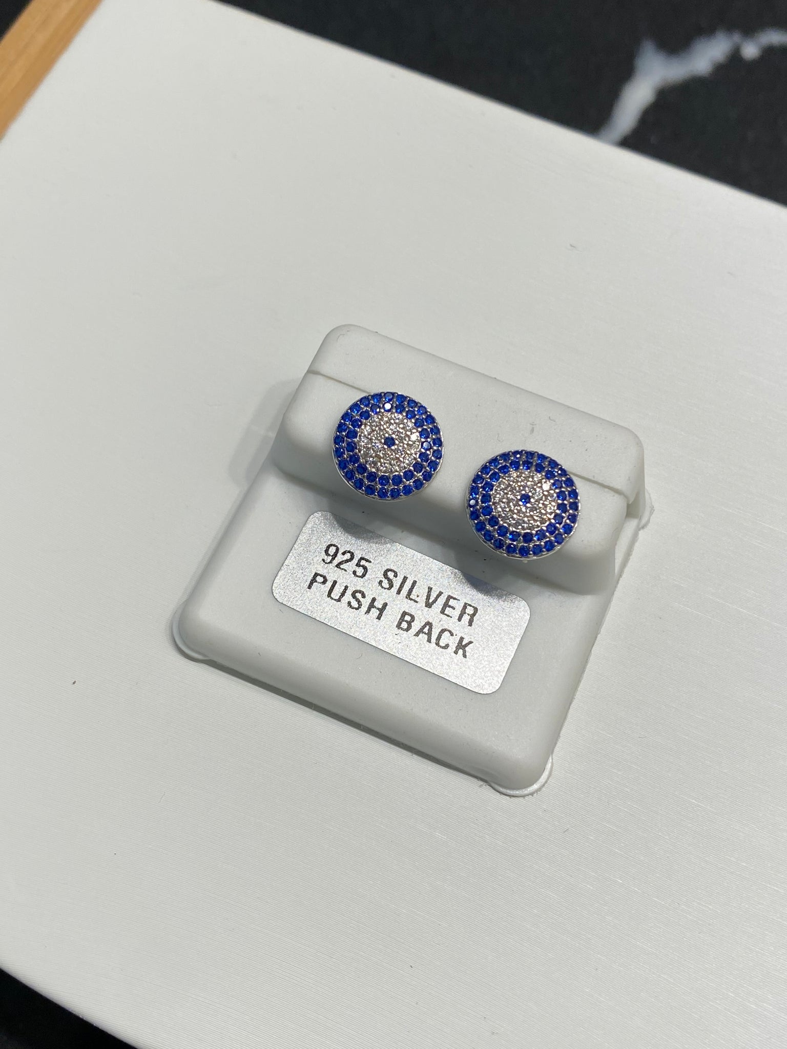 Ojo earrings