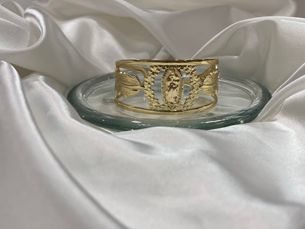 Virgen bangle