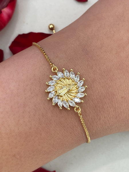 Spiral gem virgen bracelet