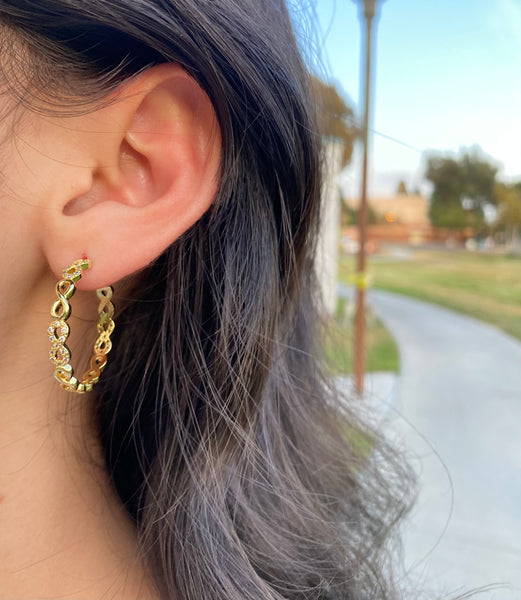 Infinity Hoops
